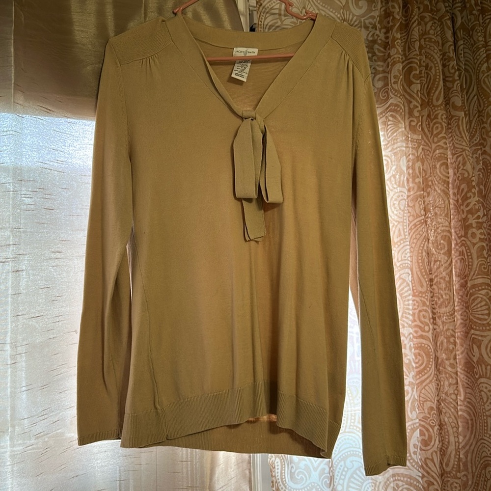 Jaclyn Smith Light Sweater Size Medium